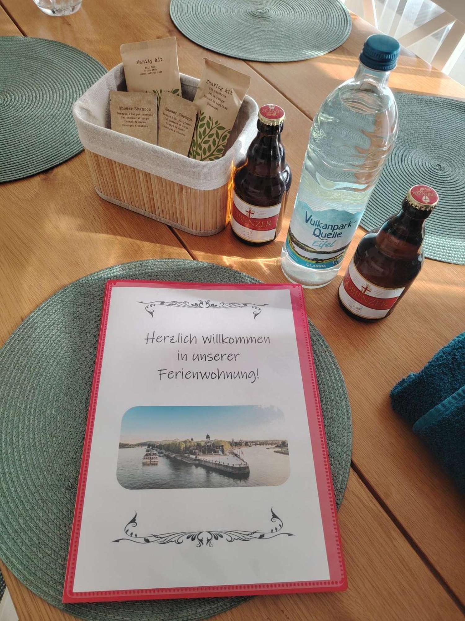 Koblenzliebe Rhein Ferienwohnung 3-Zimmer Garten Parking Koblenz  Exteriör bild